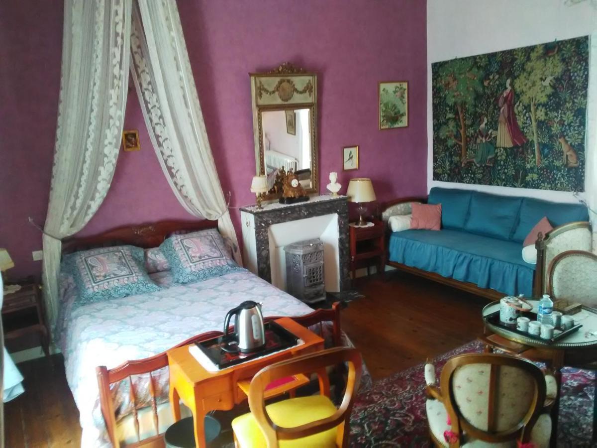 Les Cedres Acomodação com café da manhã Montaigu-Vendee Quarto foto